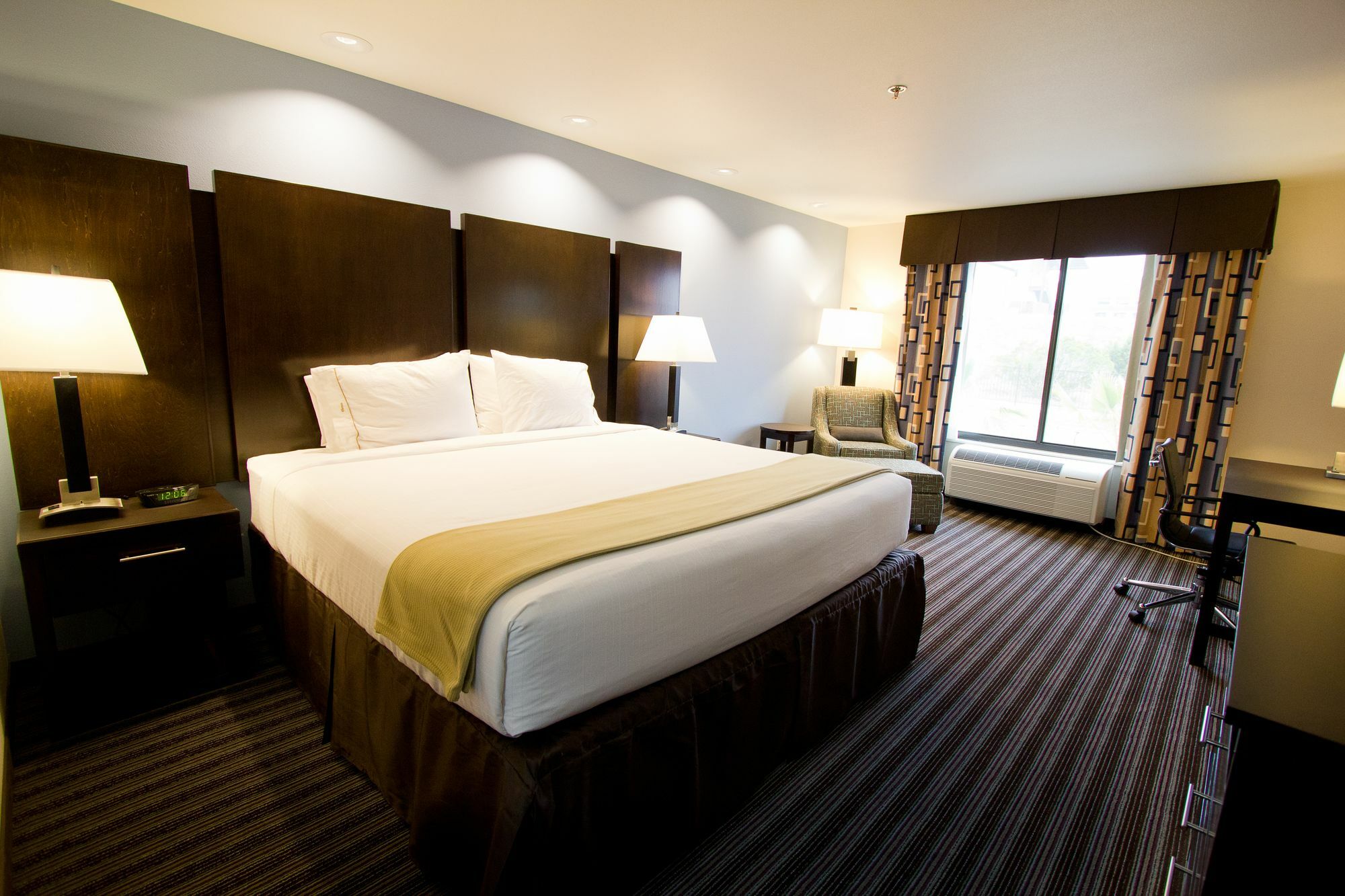 Express & Austin Nw - Lakeway, An Ihg Hotel 3*
